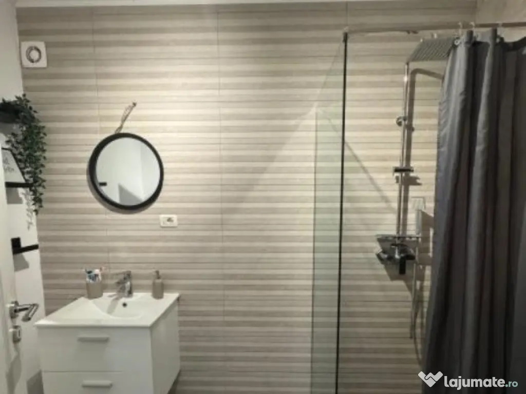 Casa 4 camere, P+1+Pod, toate utilitatile