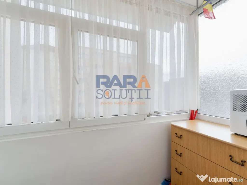 Apartament 3 camere mari, 75 mp, etaj 1, zona Favorit 