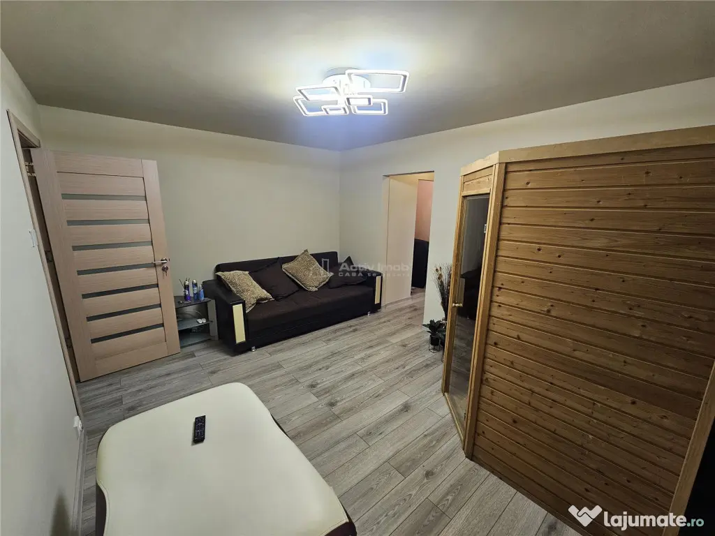 Resita, 2 Cam. Cf. 1, Renovat, Parter, Micro 1 