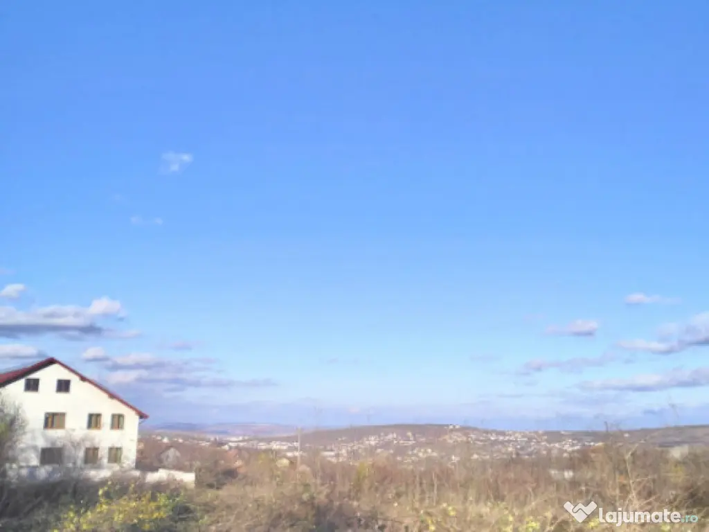 Trecatoarea Visani Loturi de teren cu utilitati si vecini.