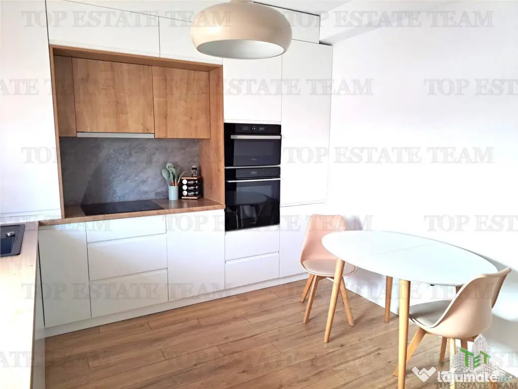 Resedinta Moderna Ansamblu Tip Boutique /Gata de Mutare 