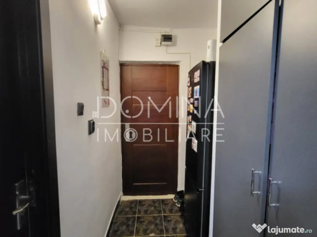 Preț bun! Garsonieră gata de locuit în zona 9 Mai 