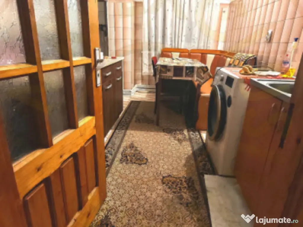 Apartament Mioveni 3 camere