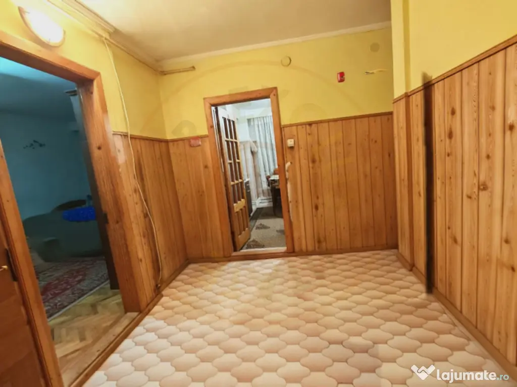 Apartament Mioveni 3 camere