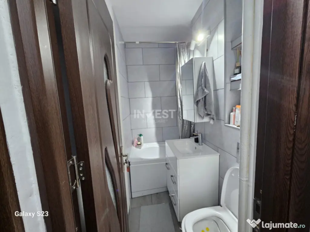 DE VANZARE-APARTAMENT 2 CAMERE-DACIA ZIMBRU 