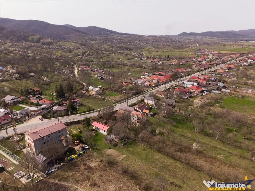 FILM! Casa pe domeniu de 3.117 mp, Viperesti Buzau
