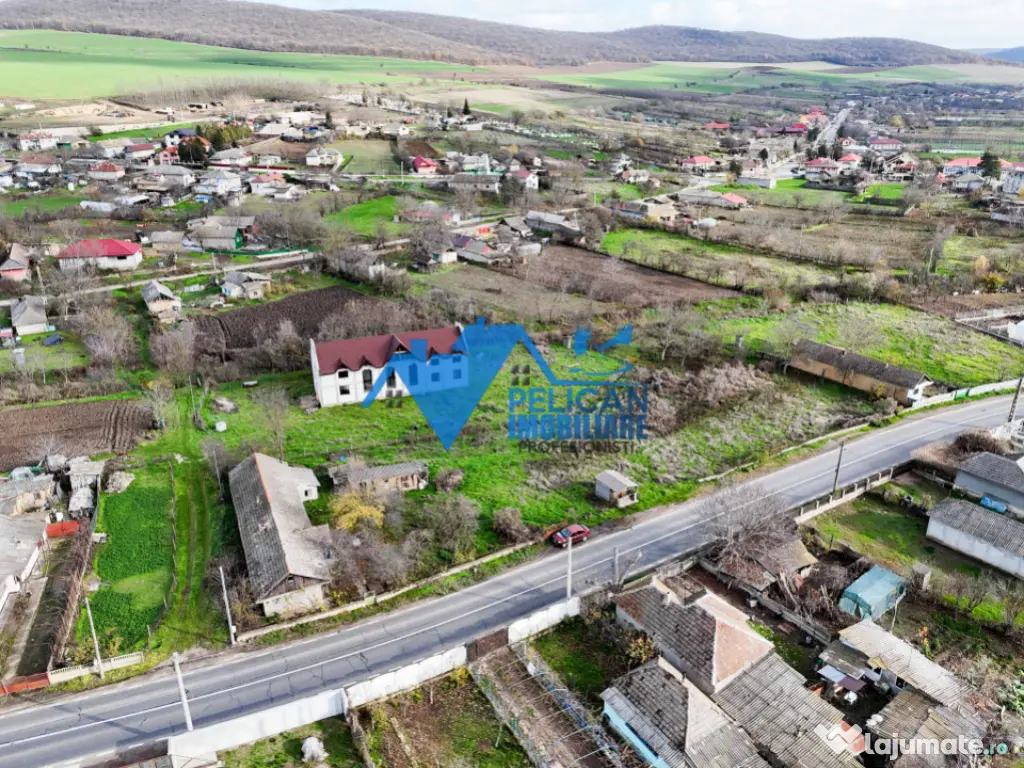 Casa cu teren in CIUCUROVA - 3317MP - la drumul National 