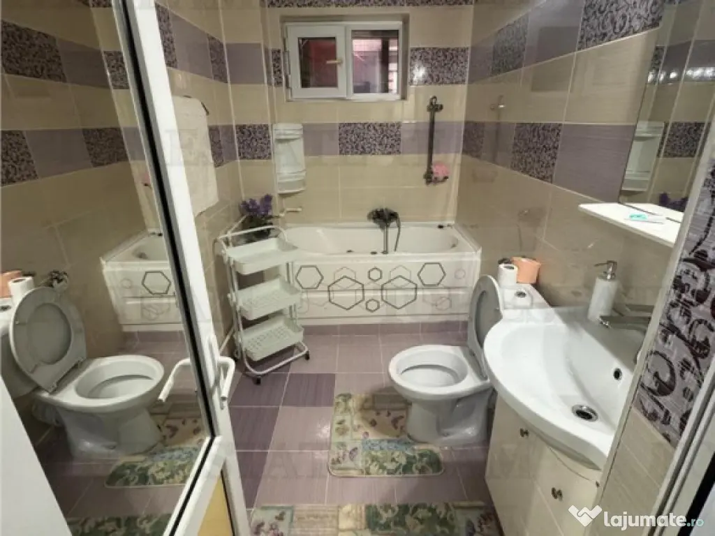 Apartament 3 camere plus curte proprie Eforie Nord 