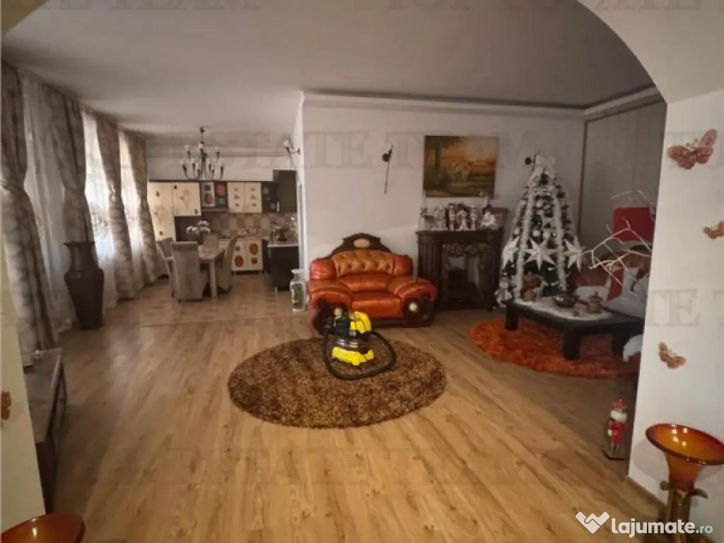 Apartament 3 camere plus curte proprie Eforie Nord 