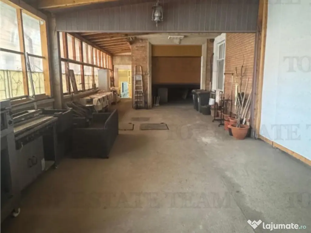 Apartament 3 camere plus curte proprie Eforie Nord 