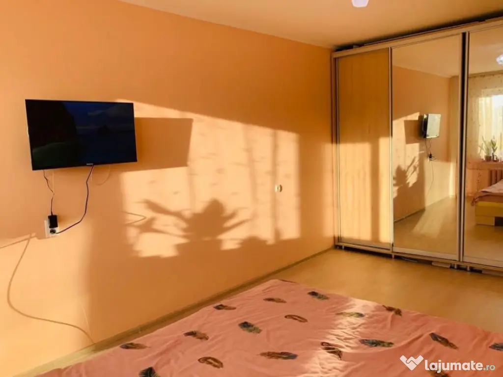 Garsoniera zona Piata Resita 