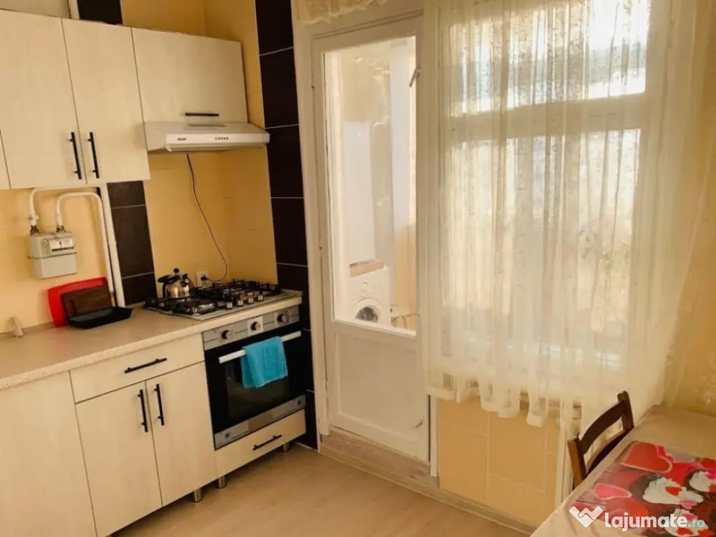 Garsoniera zona Piata Resita 