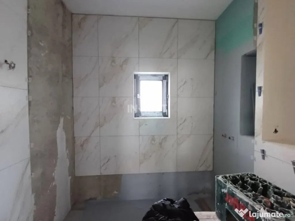 Casa individuala, 4 camere, 2 bai, Valea Ursului-Vorovesti