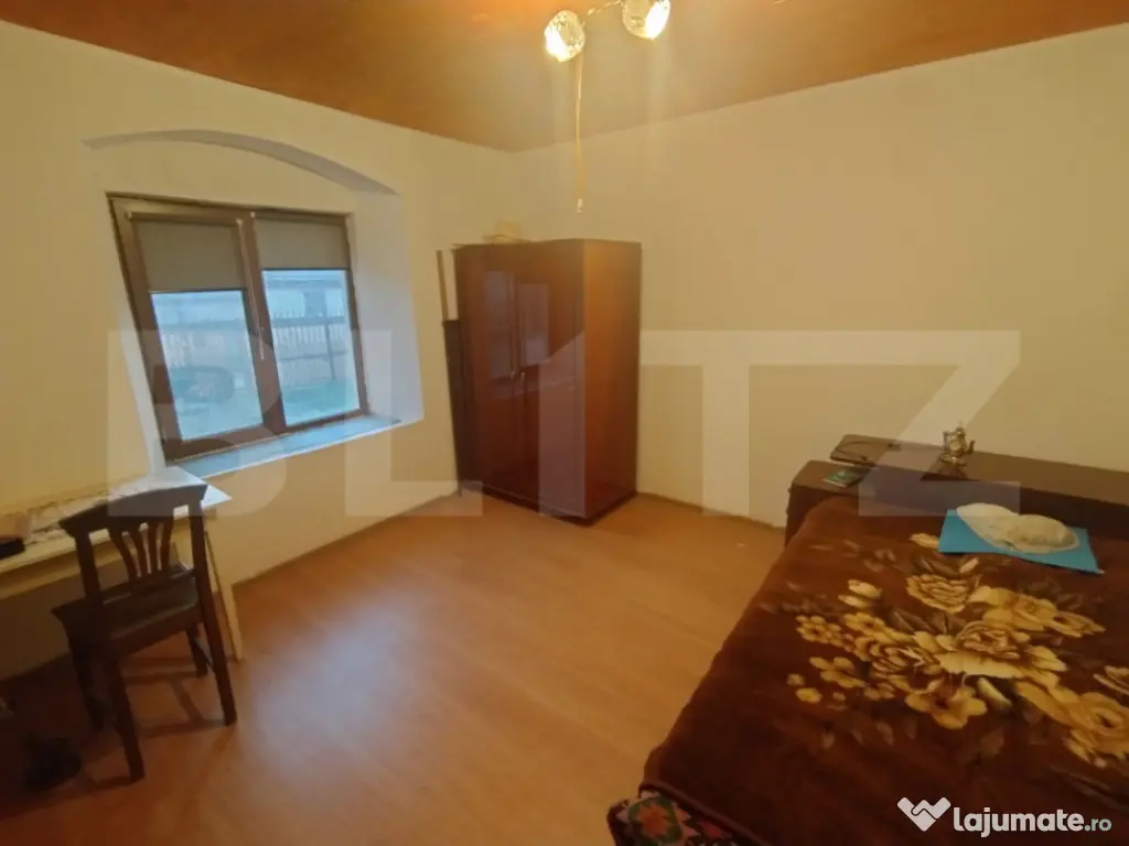 Casa renovata in Piscu Sadovei, 70 mp utili, 2200 mp curte