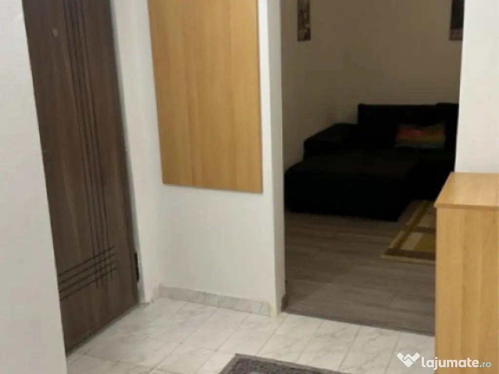 Apartament 2 camere | 43 mp | zonă Bdul 1 Decembrie | AC | 