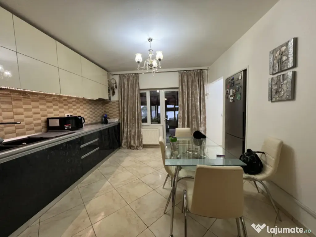 Vila de inchiriat Clinceni, 4 camere, 600 mp curte