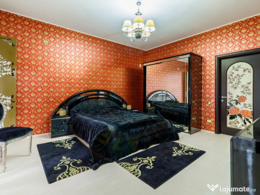 Casa impresionanta - Curte generoasa si Piscina - Otopeni! 