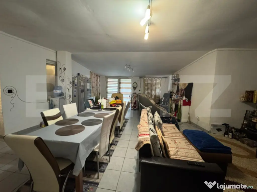 Casa cu 5 camere 300 mp in Hunedoara