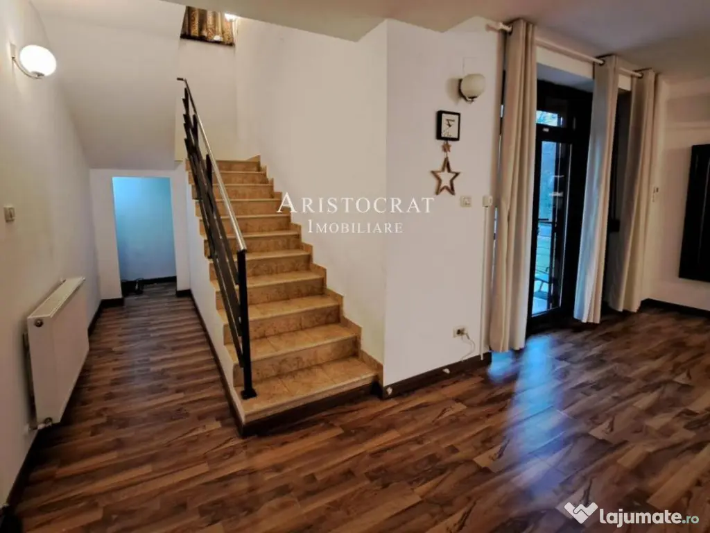 Inchirieri vila 7 camere 