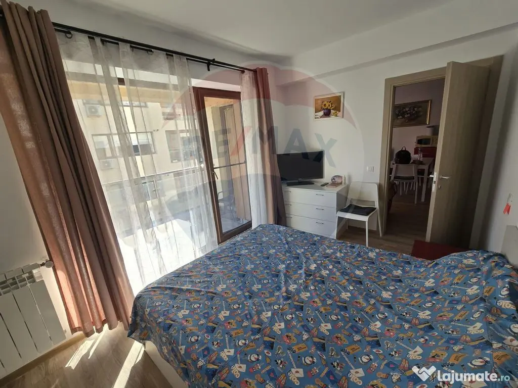 DE VANZARE Apartament cu 3 camere CLUB LAC SNAGOV 