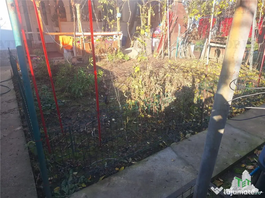 Casa individuala cu teren 182mp in Colentina, intr-o strada 