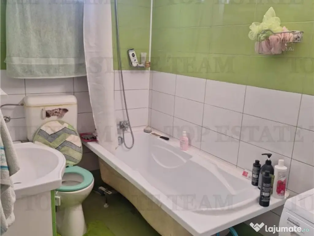 Casa individuala cu teren 182mp in Colentina, intr-o strada 