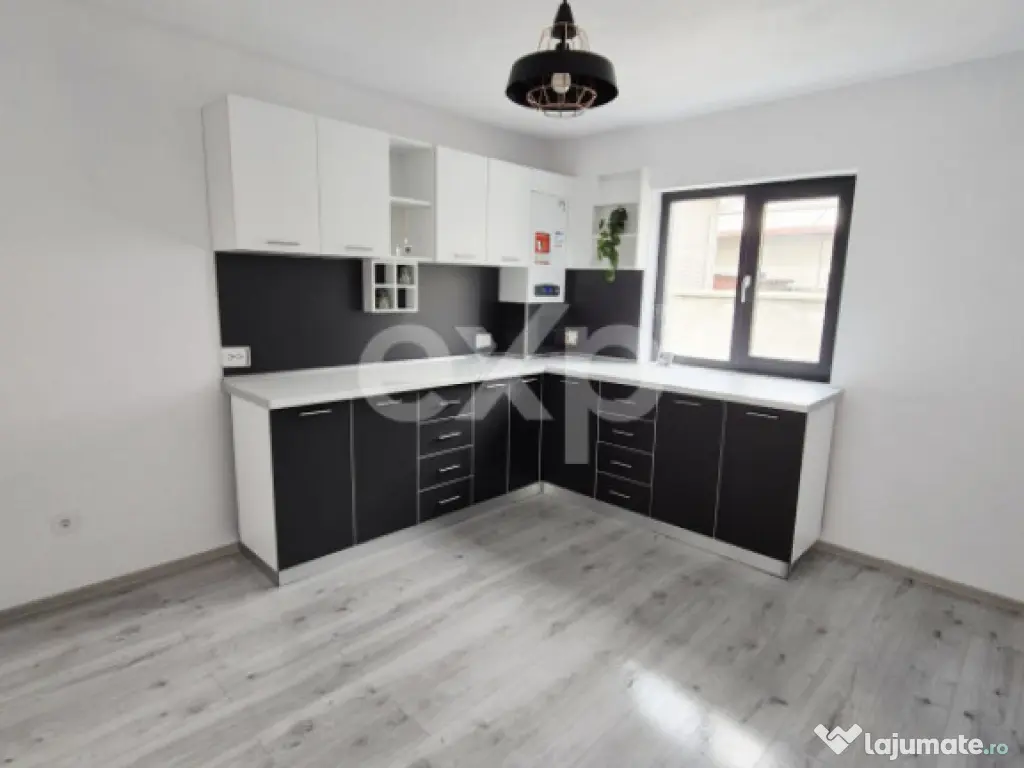 Casă P+M de vânzare – Pitești, Str. Constantin Dobrogea