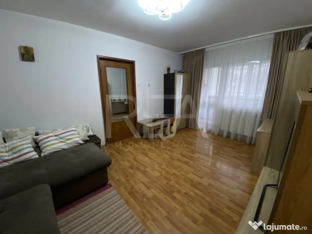 2 camere-Semidecomandat-Strada Barca