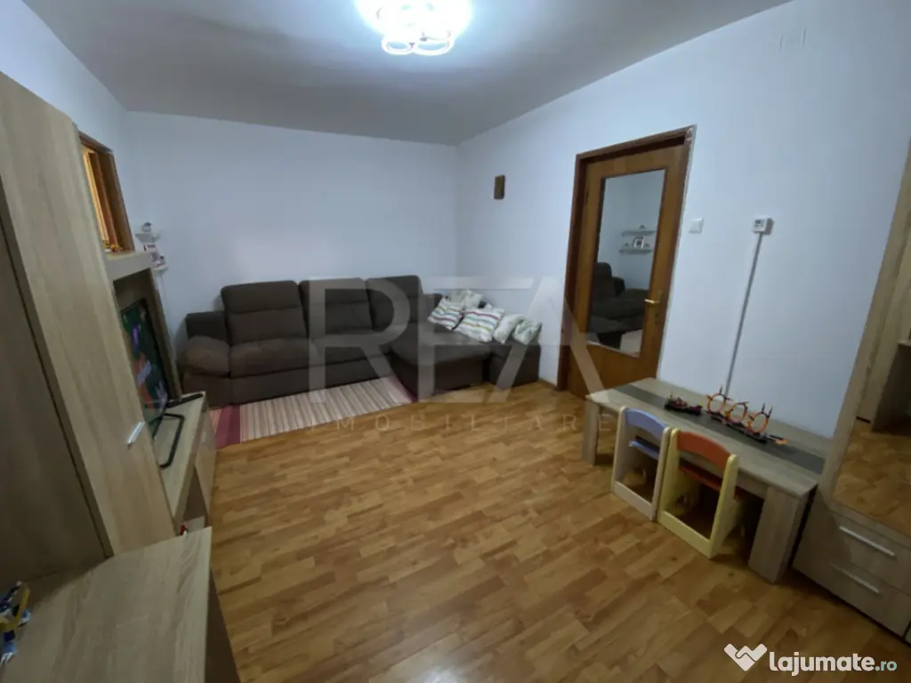 2 camere-Semidecomandat-Strada Barca