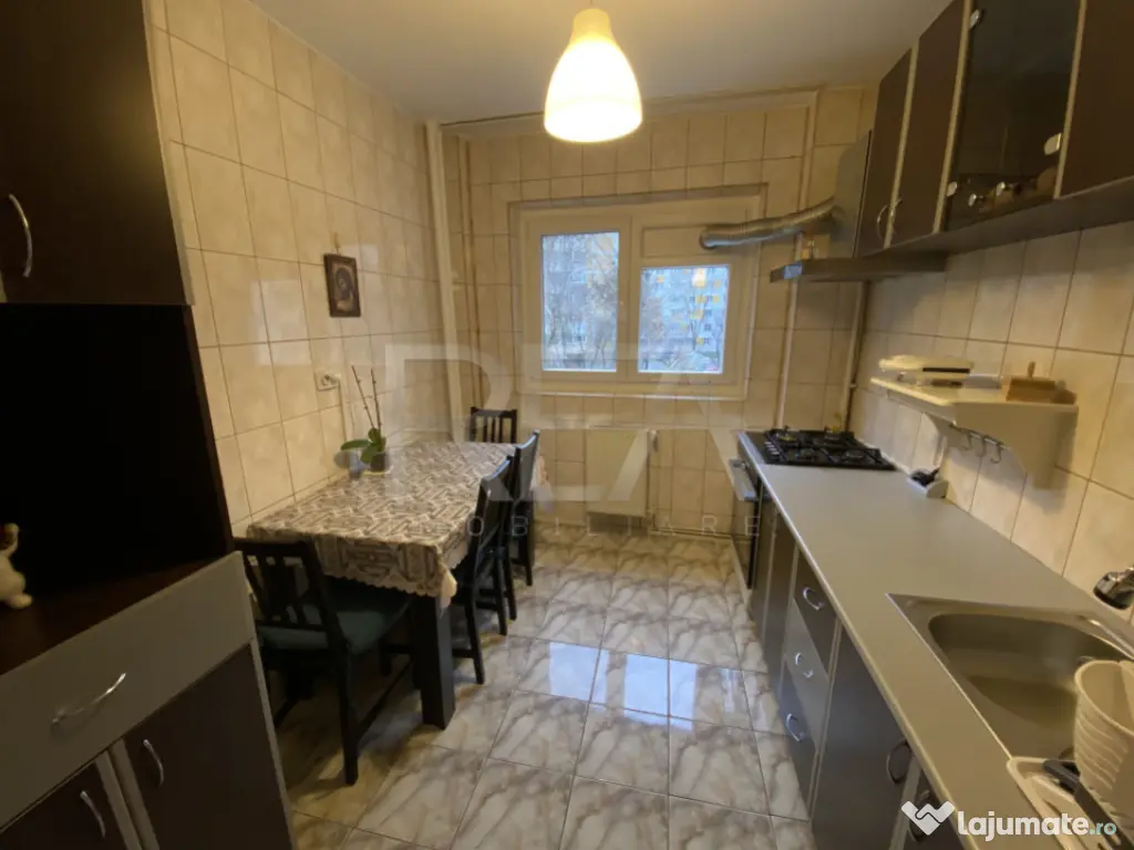 2 camere-Semidecomandat-Strada Barca