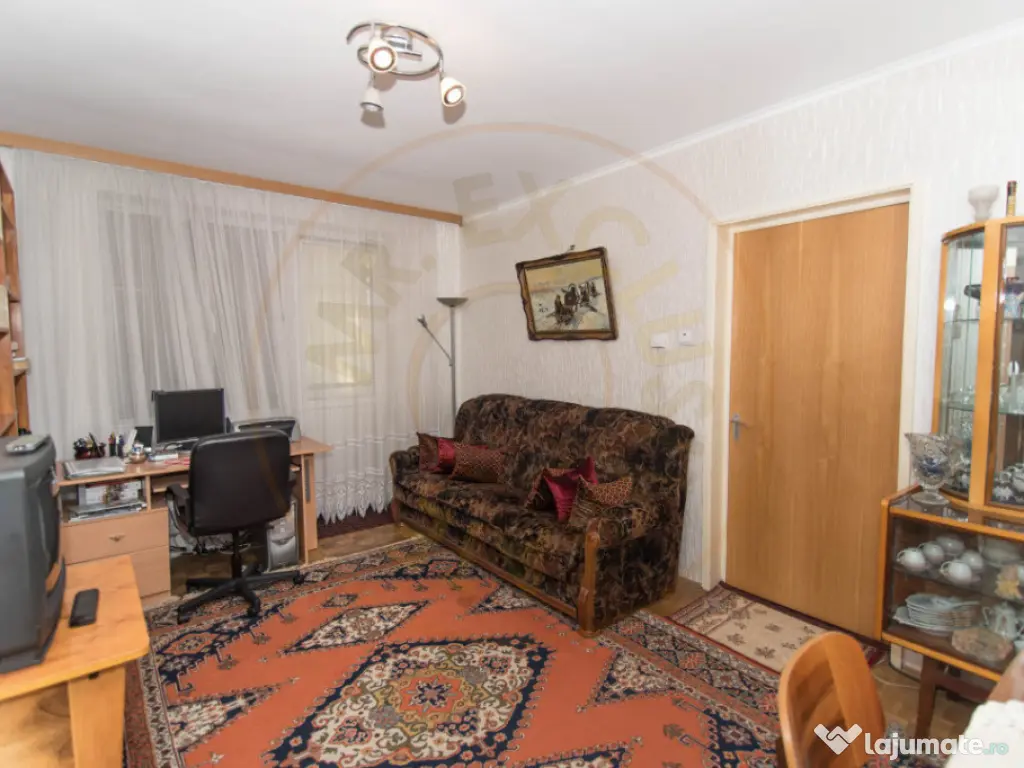 Apartament 3 camere - langa Ramada etaj 1