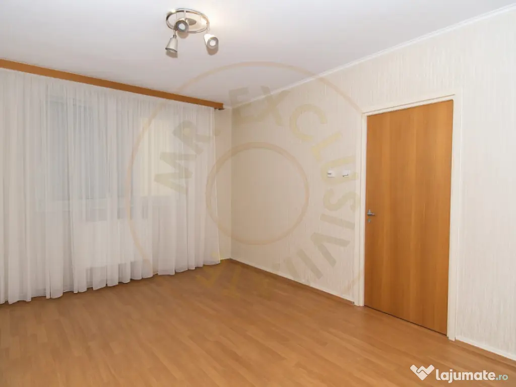 Apartament 3 camere - langa Ramada etaj 1