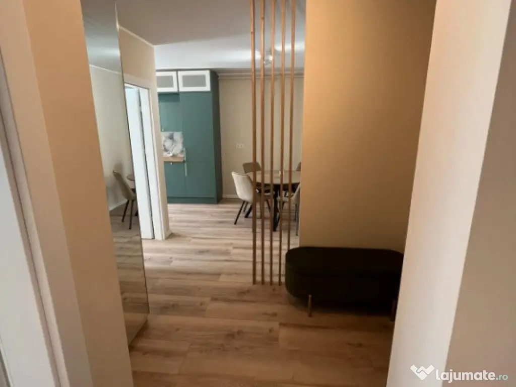 Apartament in bloc NOU,LIFT et.intermediar Florest 