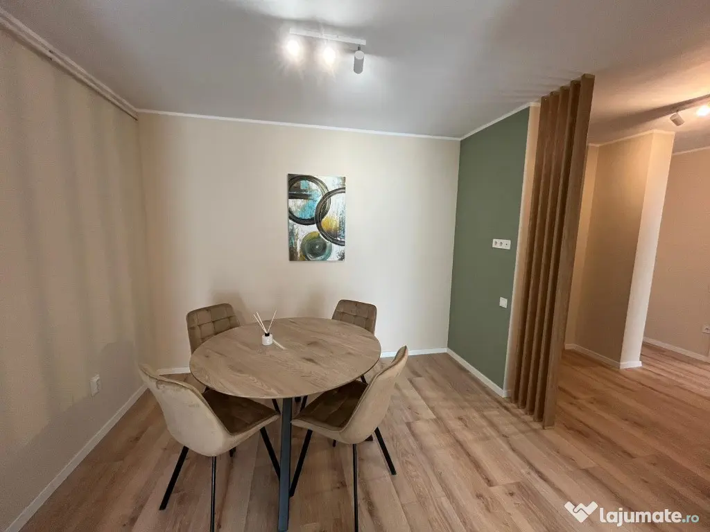 Apartament in bloc NOU,LIFT et.intermediar Florest 