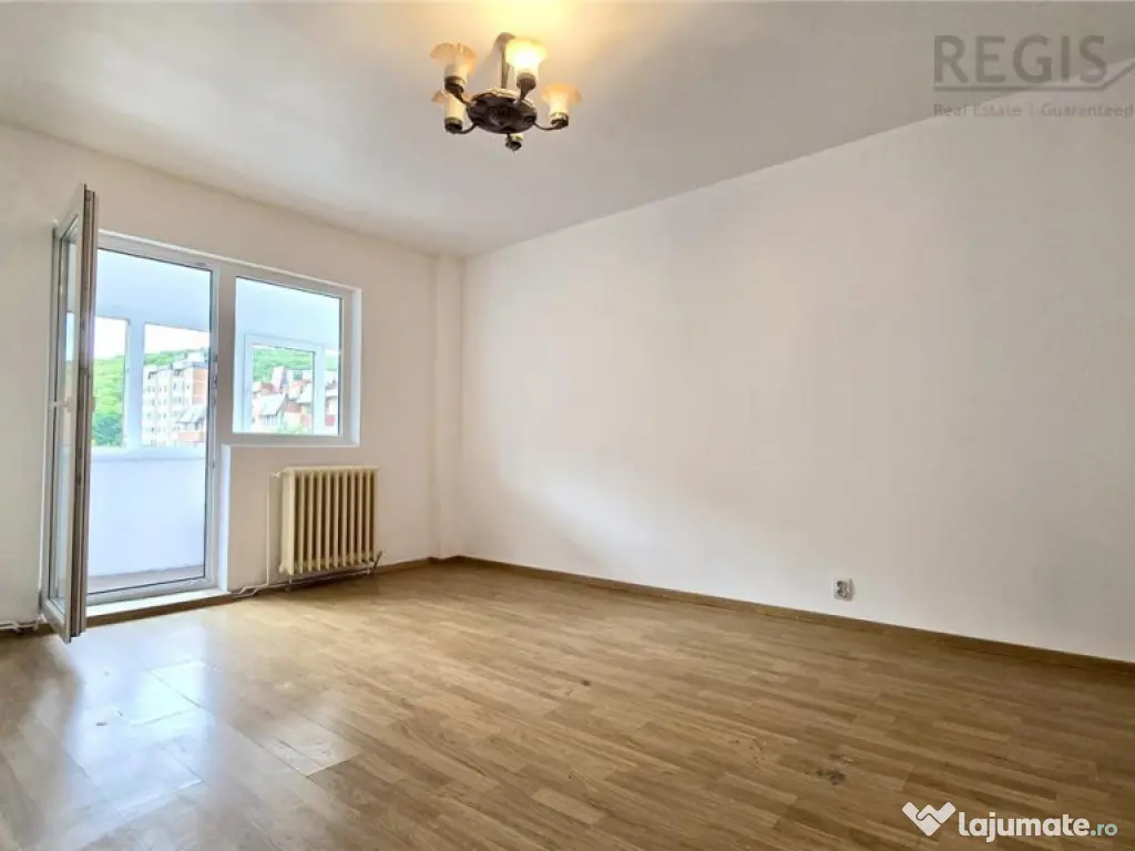 Apartament 2 camere | decomandat | Racadau 