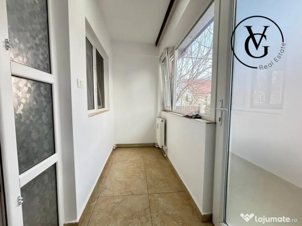 Casa la sol, 3 camere - 160 mp - Navodari