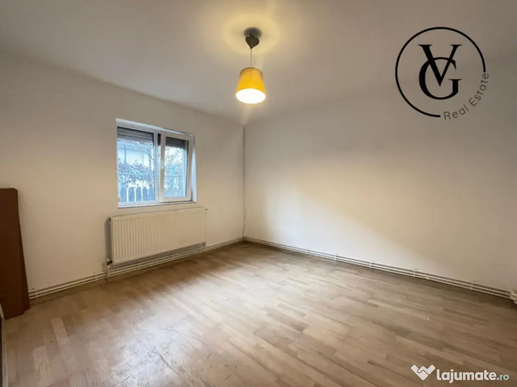 Casa la sol, 3 camere - 160 mp - Navodari 