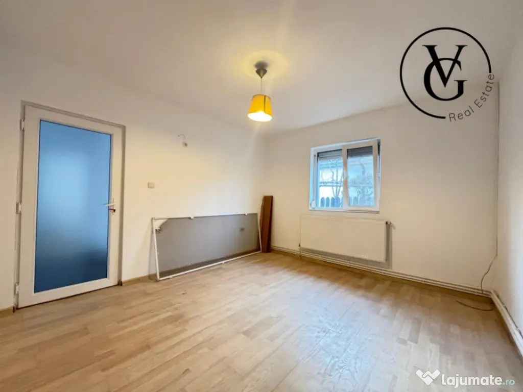 Casa la sol, 3 camere - 160 mp - Navodari 