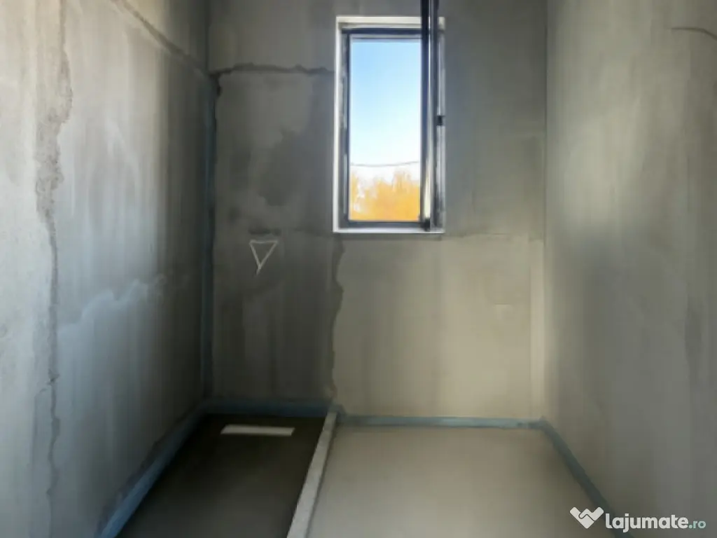 Vila modernă - finisată -terasă circulabila vedere lac ș 