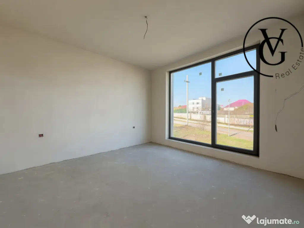 Vila modernă - finisată -terasă circulabila vedere lac ș 