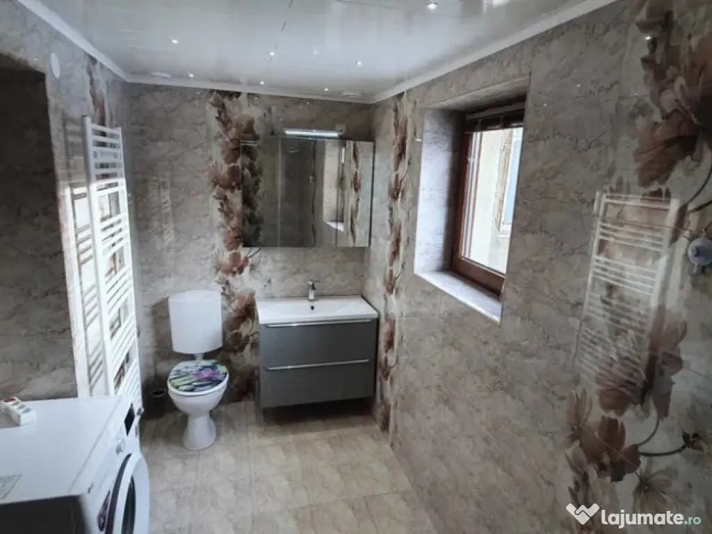 Casă individuală 6 camere Rasnov