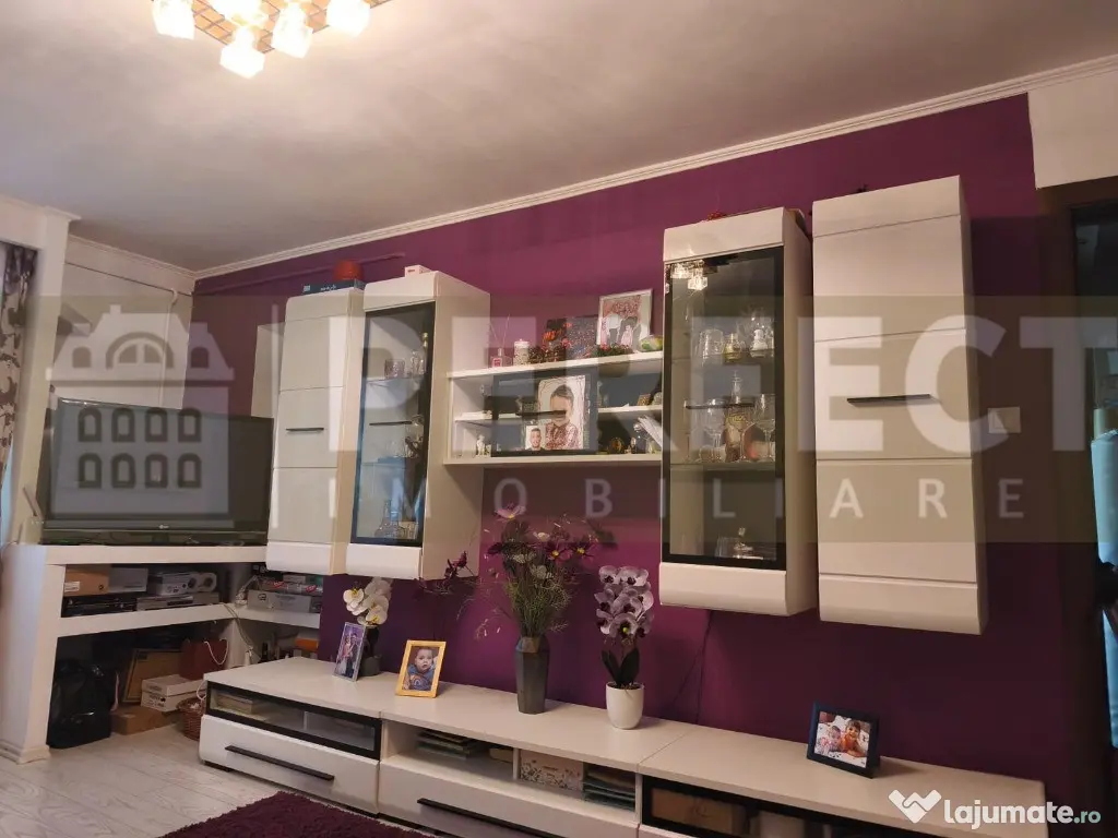 Ap.3 camere 9 Mai DECOM. Pret 73900 euro 