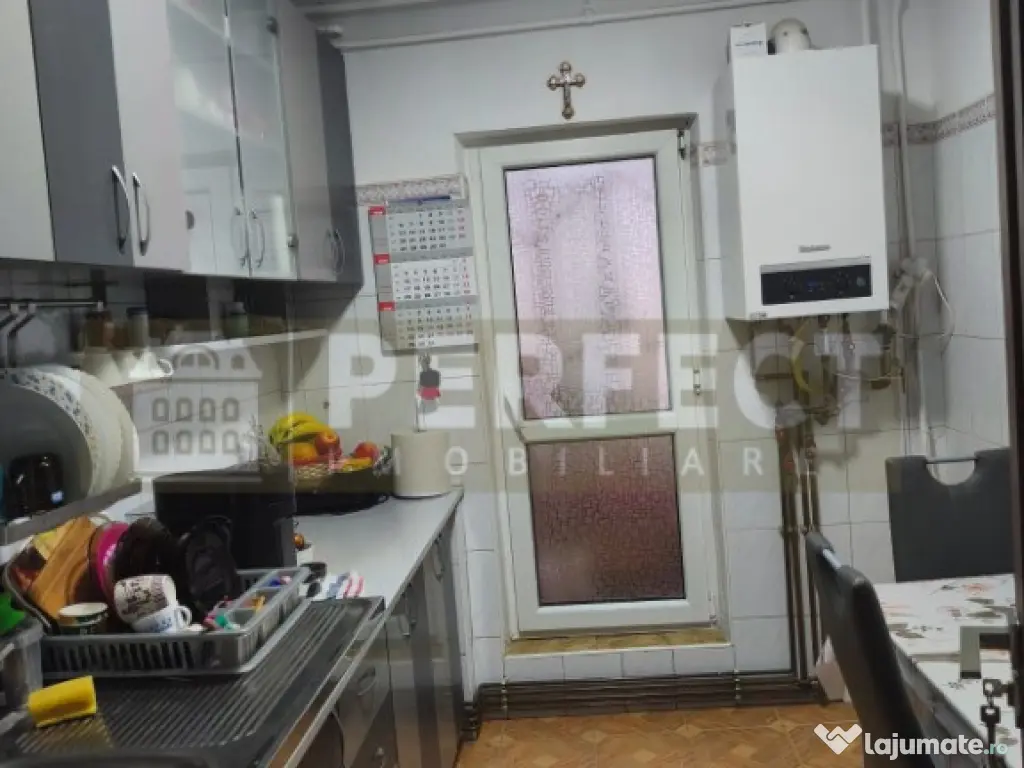 Ap.3 camere 9 Mai DECOM. Pret 73900 euro 