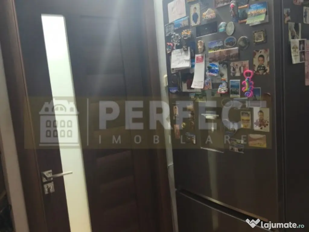 Ap.3 camere 9 Mai DECOM. Pret 73900 euro 