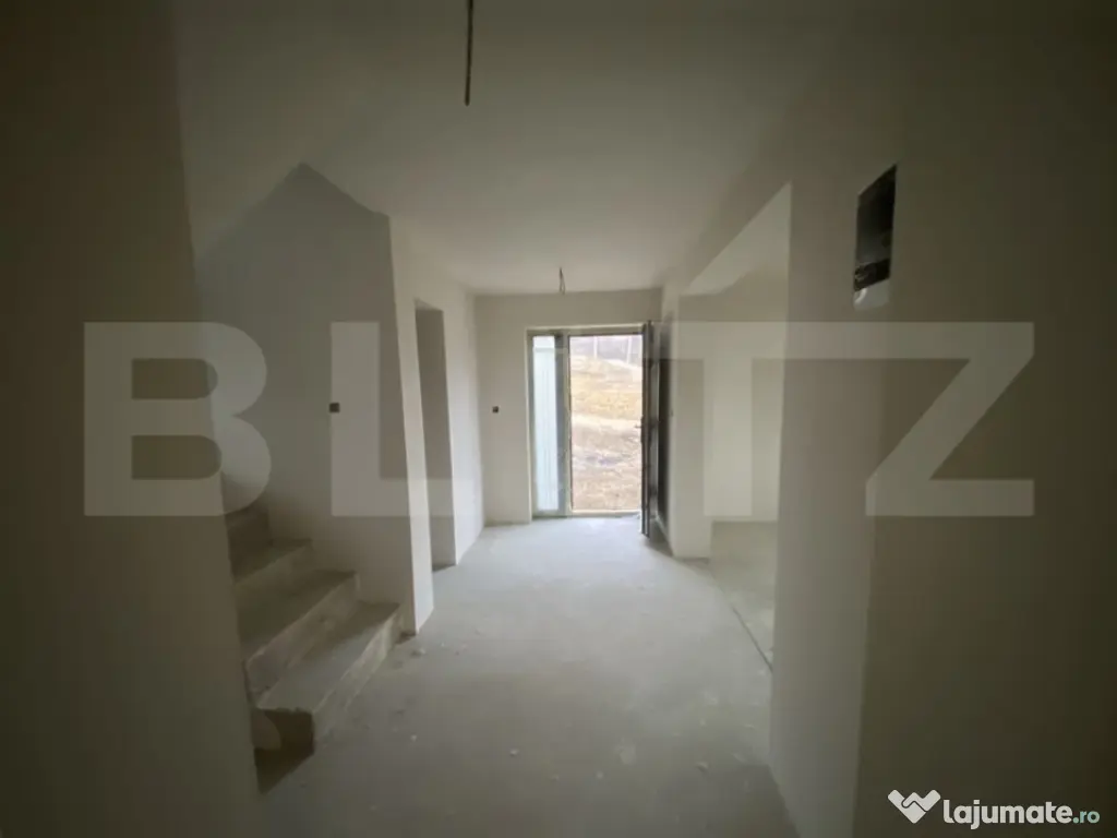 Casă individuală 4 camere, 120 mp utili, zona Bucium