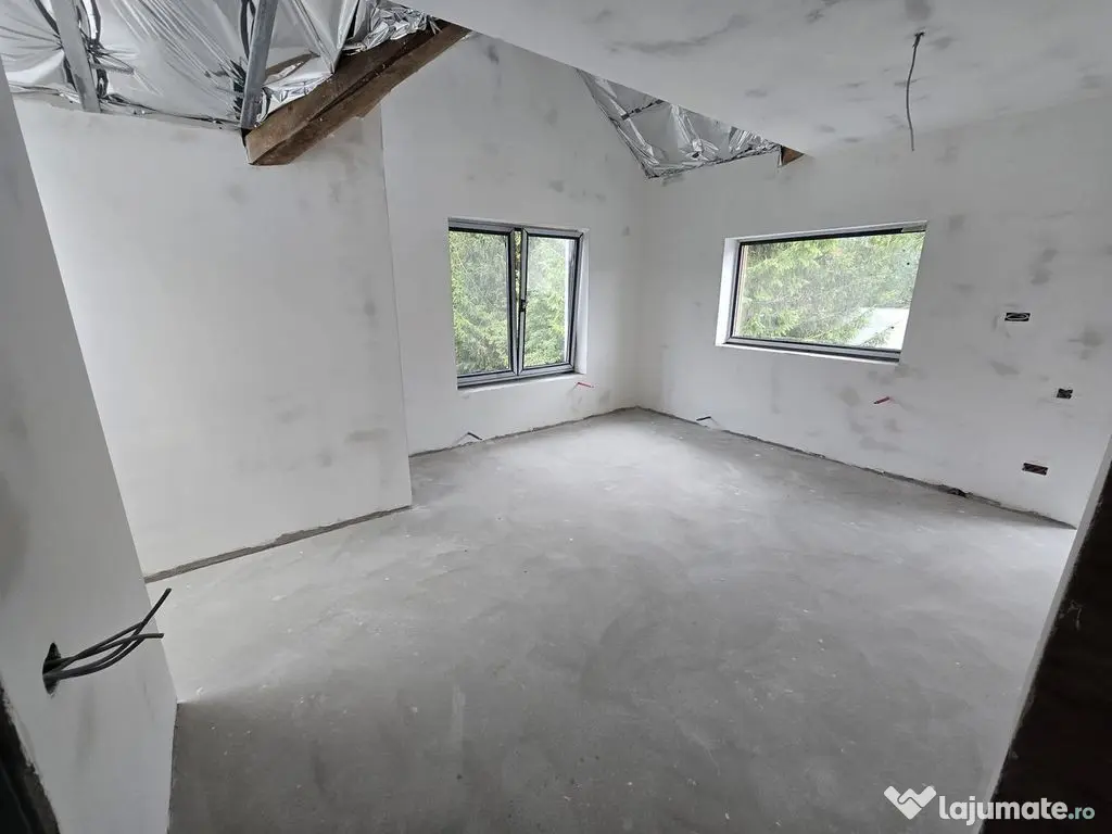 Apartament cu 2 camere 62,10 mp cu vedere la muntii Carai... 