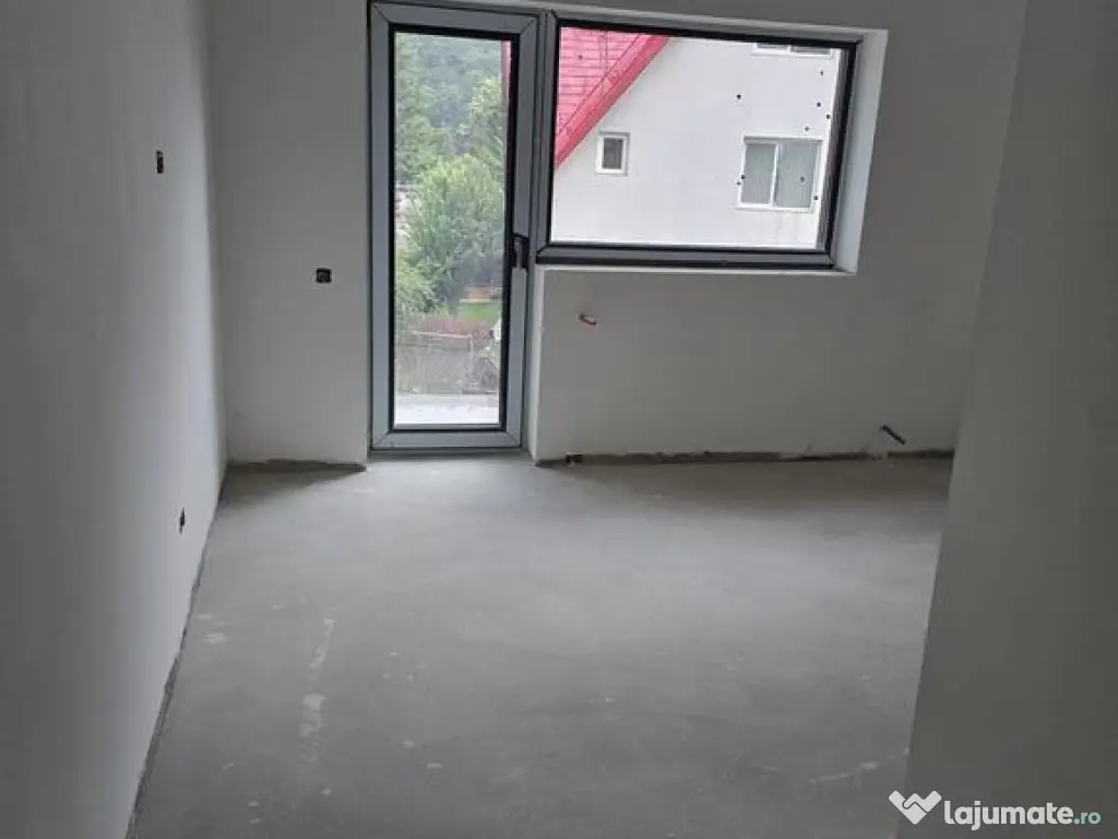 Apartament cu 2 camere 62,10 mp cu vedere la muntii Carai... 