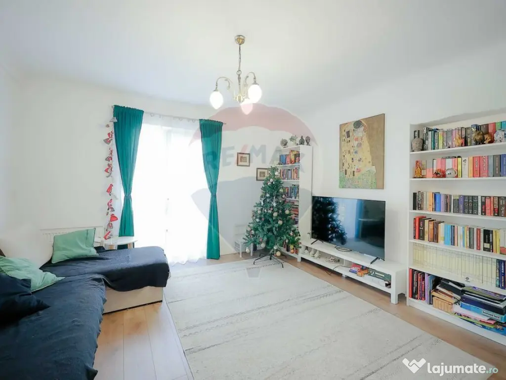 De vânzare apartament cu 2 camere, parter, parcare inclu...