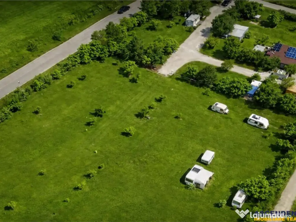 Film! Afacere la cheie -Camping amenajat, Rasnov - Glajerie 