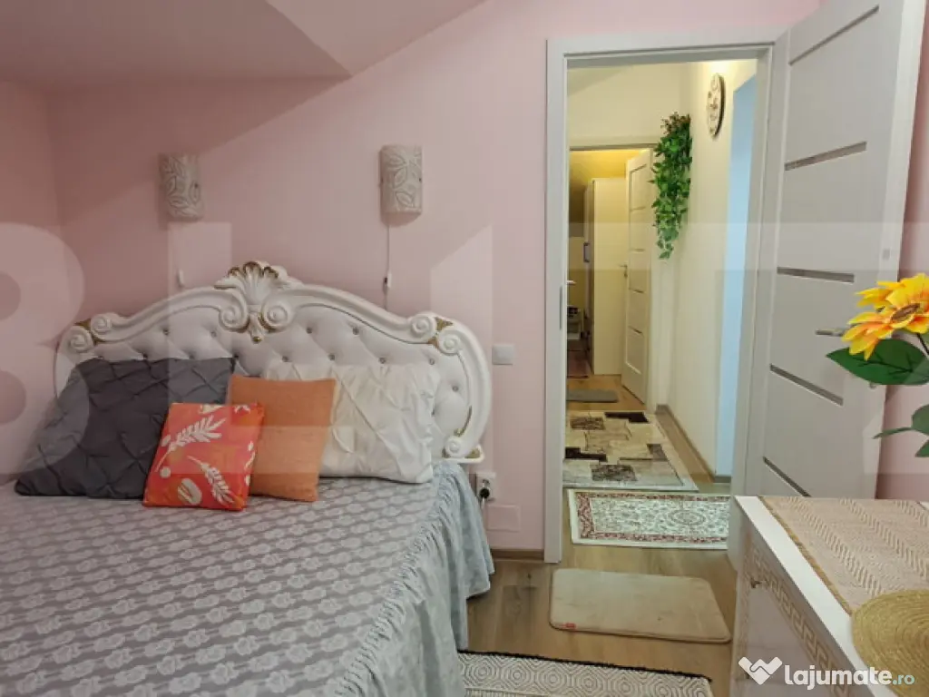 Apartament la mansarda, cu 3 camere, 60 de mp, in zona Teilo